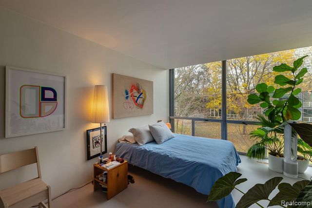 1345 Joliet Place, Detroit, MI 48207