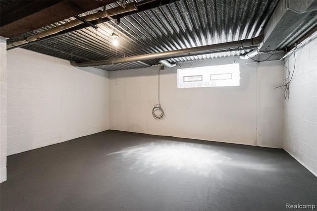 1345 Joliet Place, Detroit, MI 48207