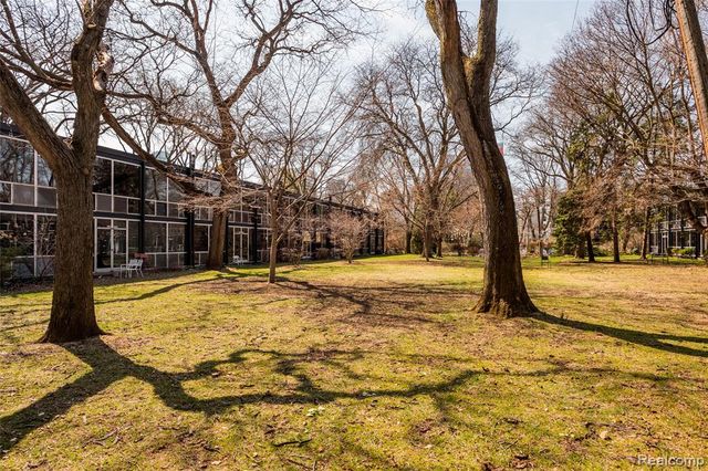 1345 Joliet Place, Detroit, MI 48207