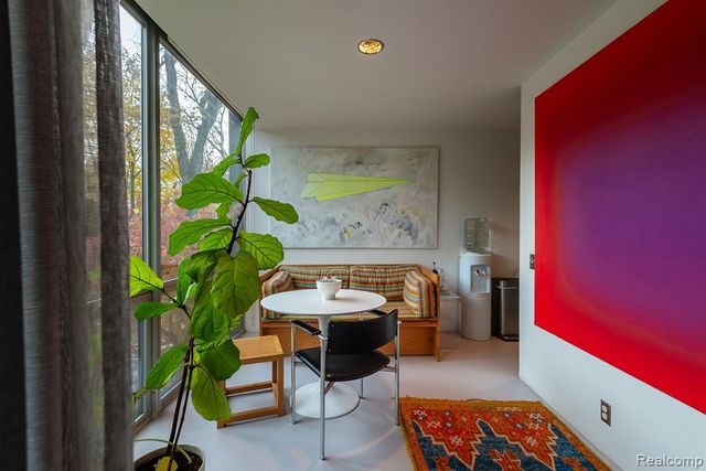 1345 Joliet Place, Detroit, MI 48207