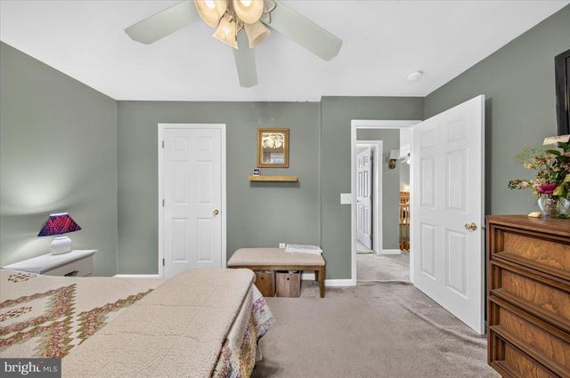33 BOGEY LN, Bumpass, VA 23024
