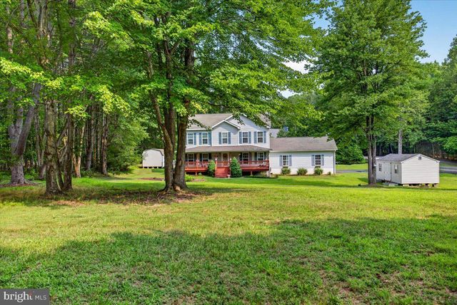 33 BOGEY LN, Bumpass, VA 23024