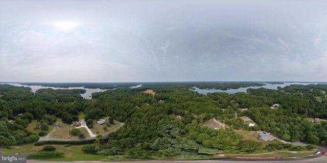 33 BOGEY LN, Bumpass, VA 23024
