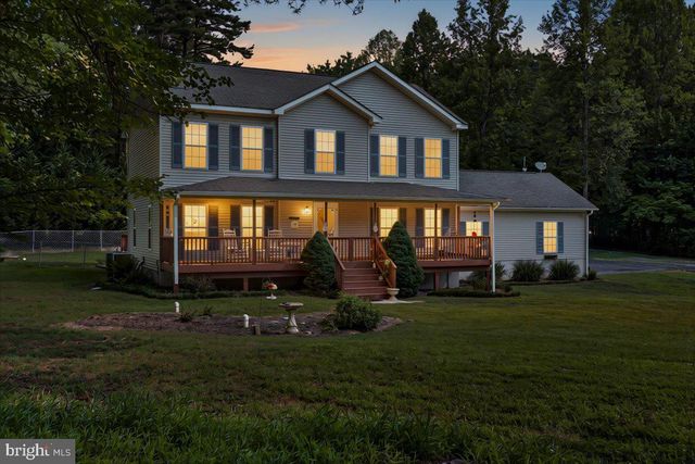 33 BOGEY LN, Bumpass, VA 23024