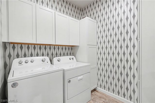 4558 Arboretum CIR 104, Naples, FL 34112