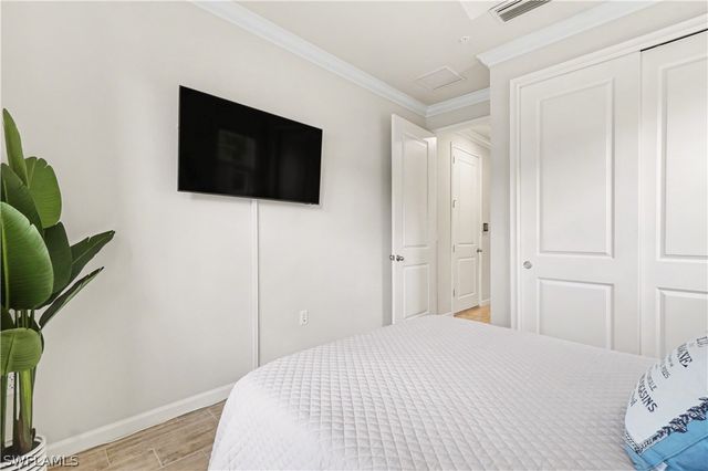 4558 Arboretum CIR 104, Naples, FL 34112