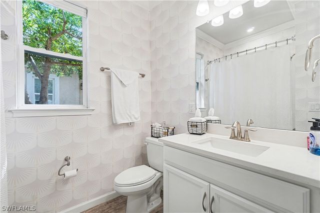 4558 Arboretum CIR 104, Naples, FL 34112