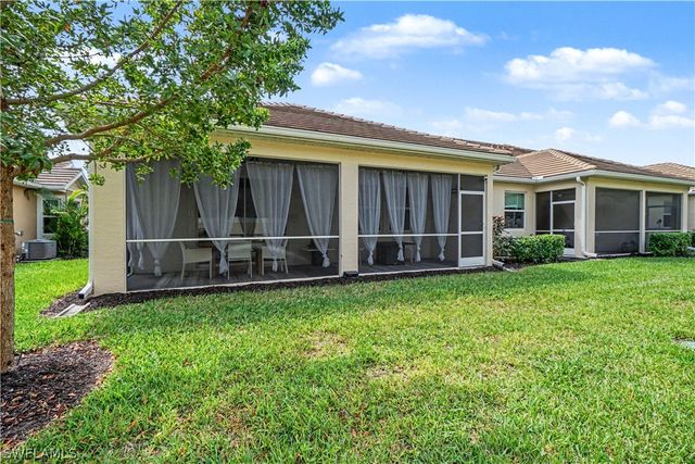 4558 Arboretum CIR 104, Naples, FL 34112