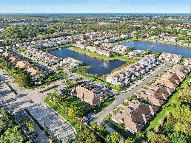 4558 Arboretum CIR 104, Naples, FL 34112