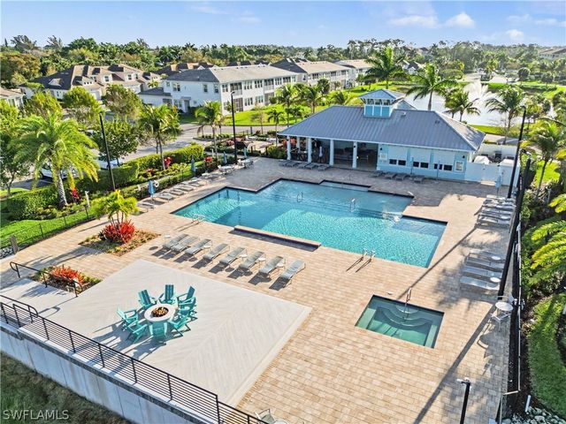 4558 Arboretum CIR 104, Naples, FL 34112