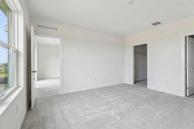 1940 DIAMOND HEAD CIRCLE, Haines City, FL 33844