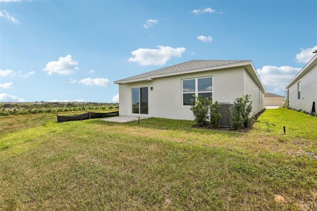 1940 DIAMOND HEAD CIRCLE, Haines City, FL 33844