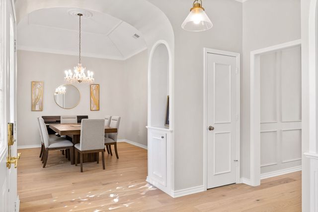 6725 Regalbluff Drive, Dallas, TX 75248