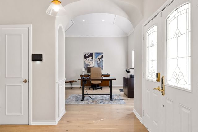 6725 Regalbluff Drive, Dallas, TX 75248