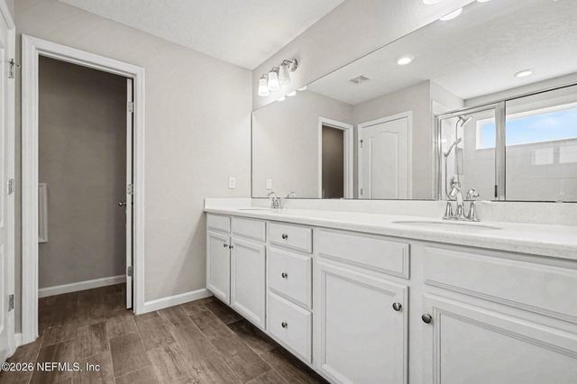 2684 CAROLINE HILLS Drive, Jacksonville, FL 32225