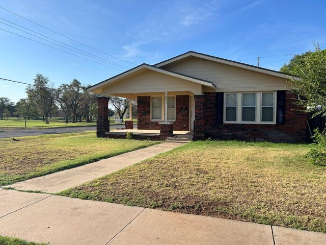 2401 21st Street, Lubbock, TX 79411