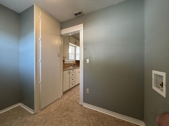 2401 21st Street, Lubbock, TX 79411