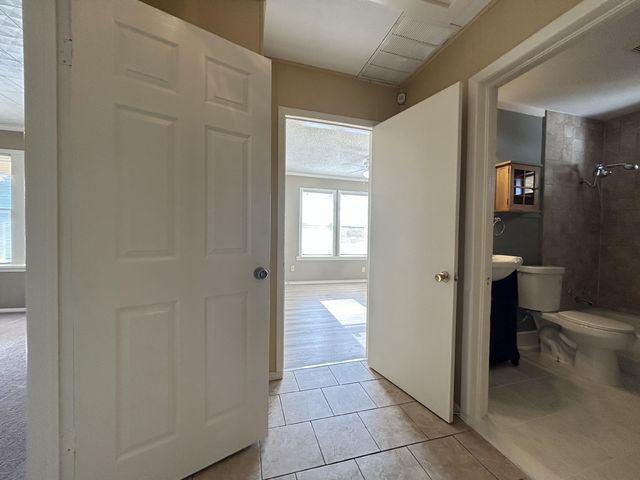 2401 21st Street, Lubbock, TX 79411