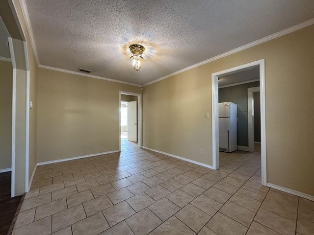 2401 21st Street, Lubbock, TX 79411