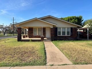 2401 21st Street, Lubbock, TX 79411