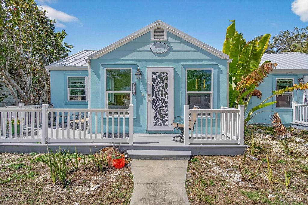 Image 12 of property listing at 3113 57TH STREET S, Gulfport, FL 33707