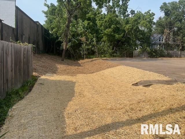 1414 MISSISSIPPI Boulevard, Bettendorf, IA 52722