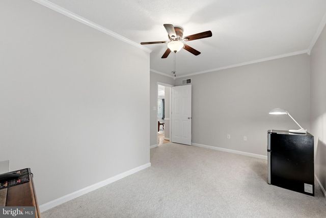 36 ISAAC DR, Bunker Hill, WV 25413