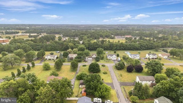 36 ISAAC DR, Bunker Hill, WV 25413