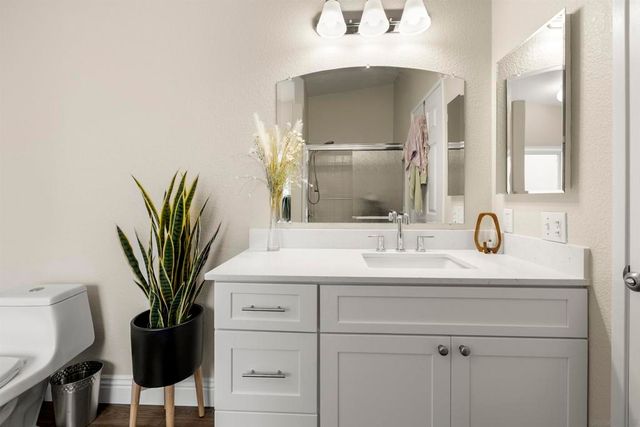 7241 San Luis St, Carlsbad, CA 92011