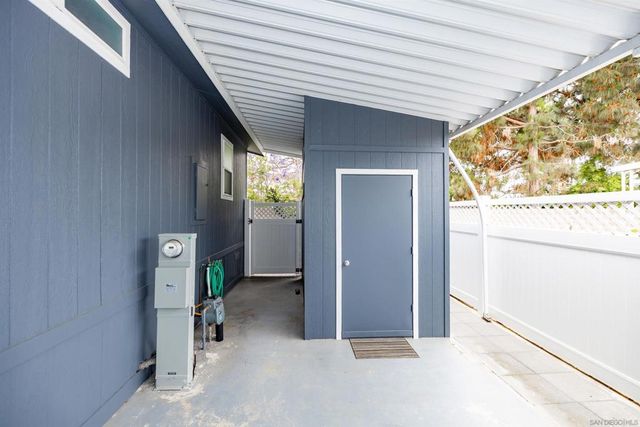 7241 San Luis St, Carlsbad, CA 92011