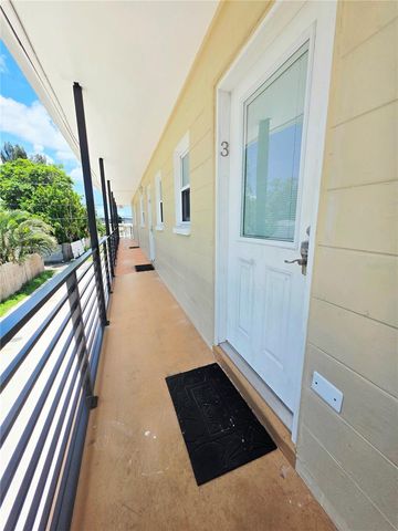 2807 41ST AVENUE N 3, St Petersburg, FL 33714