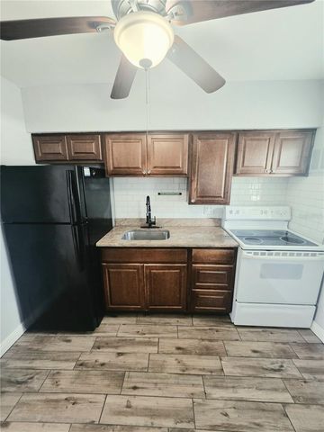 2807 41ST AVENUE N 3, St Petersburg, FL 33714