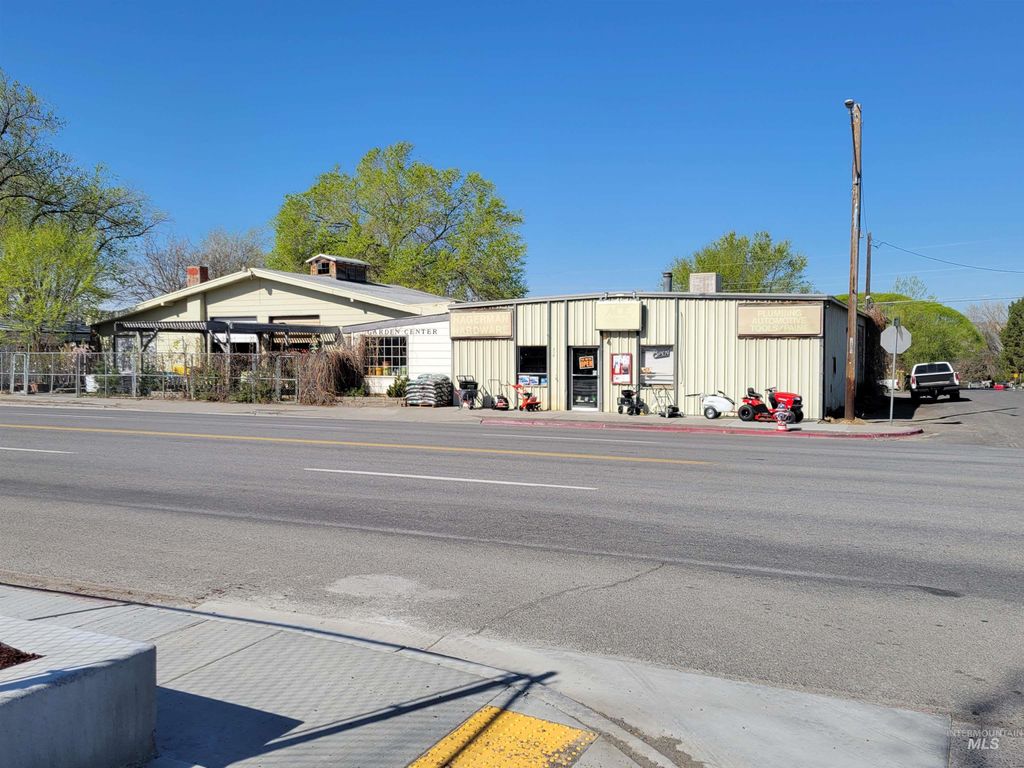310 S State St., Hagerman, ID 83332
