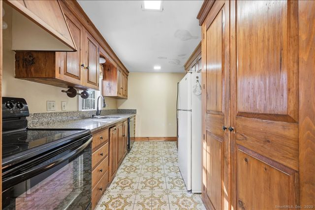 114 Scotland Road, Sprague, CT 06330