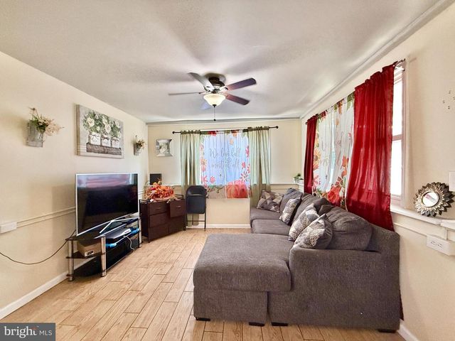 332 RUTGERS AVE, Wenonah, NJ 08090