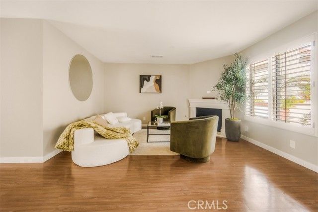 201 Laurel Ave 14, Brea, CA 92821