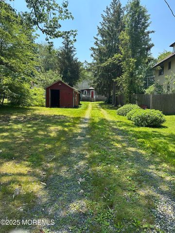 122 Hamilton Avenue, Leonardo, NJ 07737