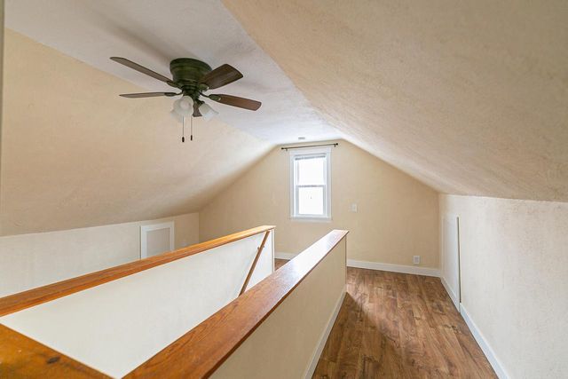 1713 N ULLMAN STREET, Appleton, WI 54911