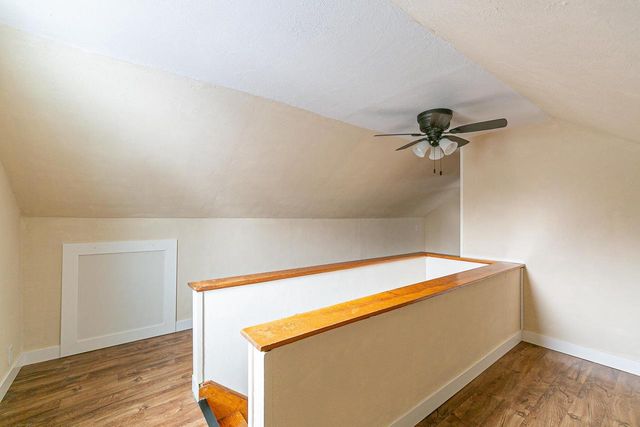 1713 N ULLMAN STREET, Appleton, WI 54911