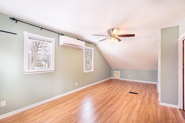 1713 N ULLMAN STREET, Appleton, WI 54911