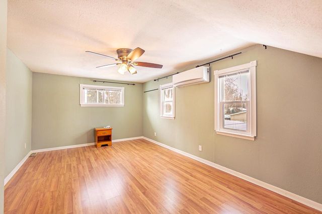 1713 N ULLMAN STREET, Appleton, WI 54911