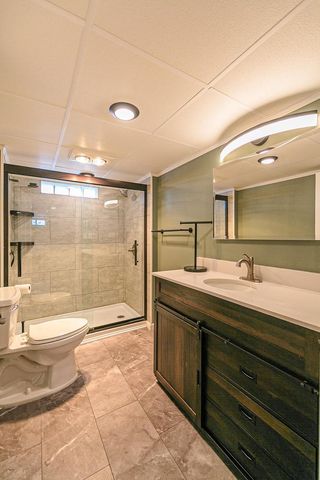 1713 N ULLMAN STREET, Appleton, WI 54911