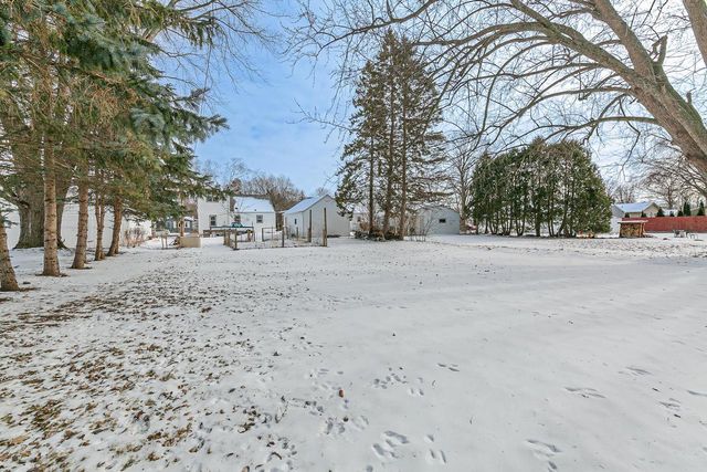 1713 N ULLMAN STREET, Appleton, WI 54911