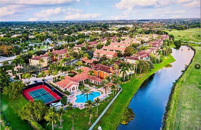 11785 Saint Andrews Pl 103, Wellington, FL 33414