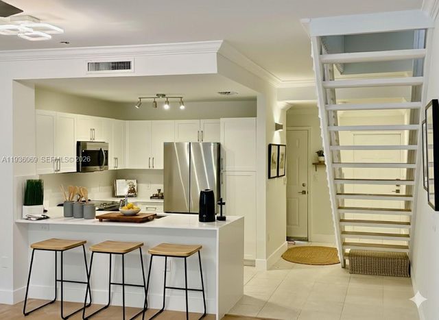 11785 Saint Andrews Pl 103, Wellington, FL 33414