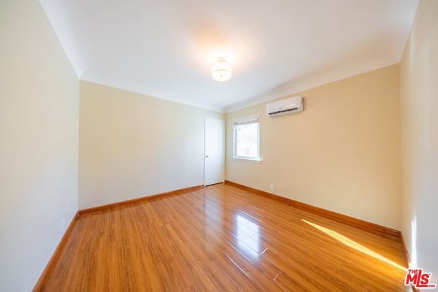 2551 S Bentley Avenue, Los Angeles, CA 90064