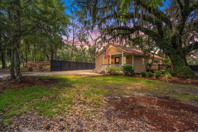 538 River Road, Johns Island, SC 29455