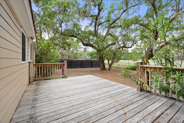 538 River Road, Johns Island, SC 29455