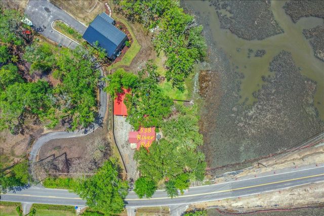 538 River Road, Johns Island, SC 29455