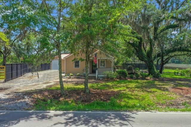 538 River Road, Johns Island, SC 29455